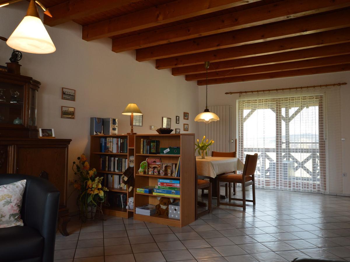 Holiday Home Near Hillesheim Kerpen  Екстериор снимка