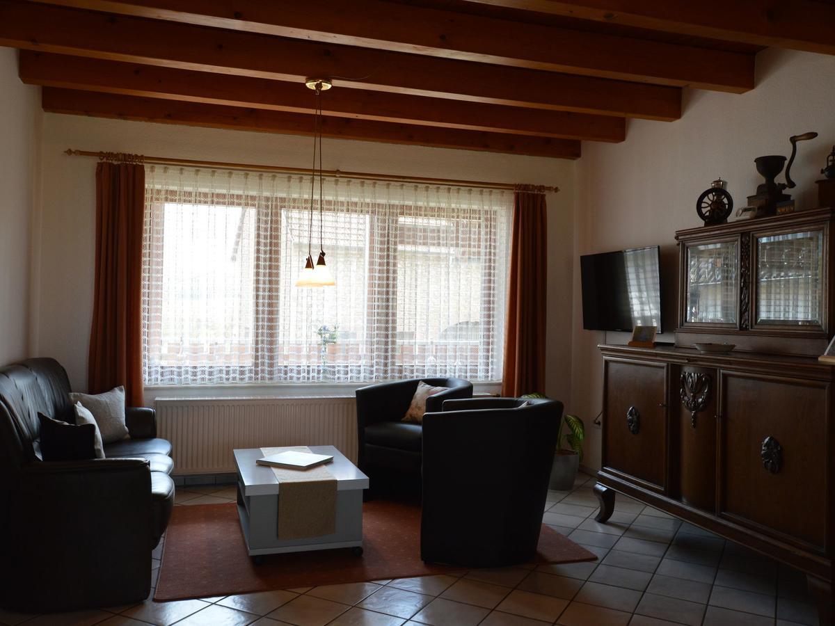 Holiday Home Near Hillesheim Kerpen  Екстериор снимка